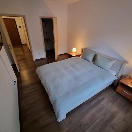 Avram Iancu Private Apartment With Ac Brašov Exteriér fotografie