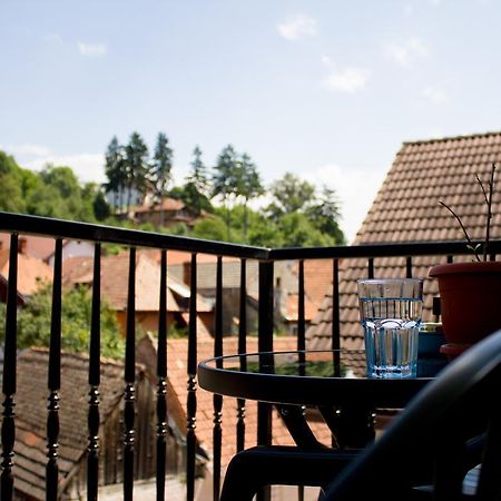 Avram Iancu Private Apartment With Ac Brašov Exteriér fotografie