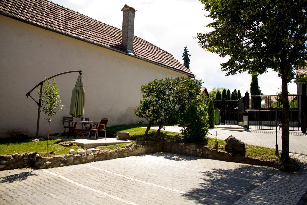 Avram Iancu Private Apartment With Ac Brašov Pokoj fotografie